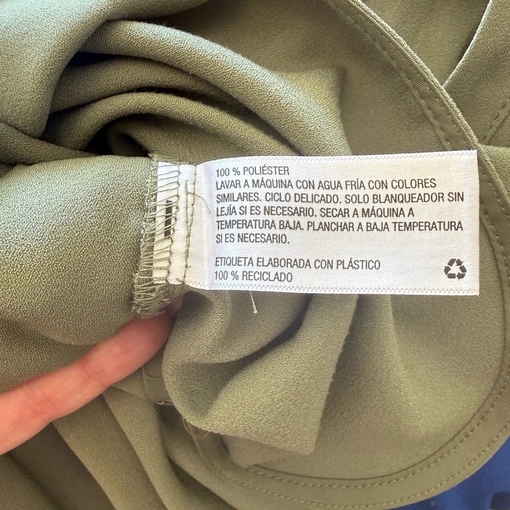 Olive Green Sleeveless Dress - Picture 10 of 12